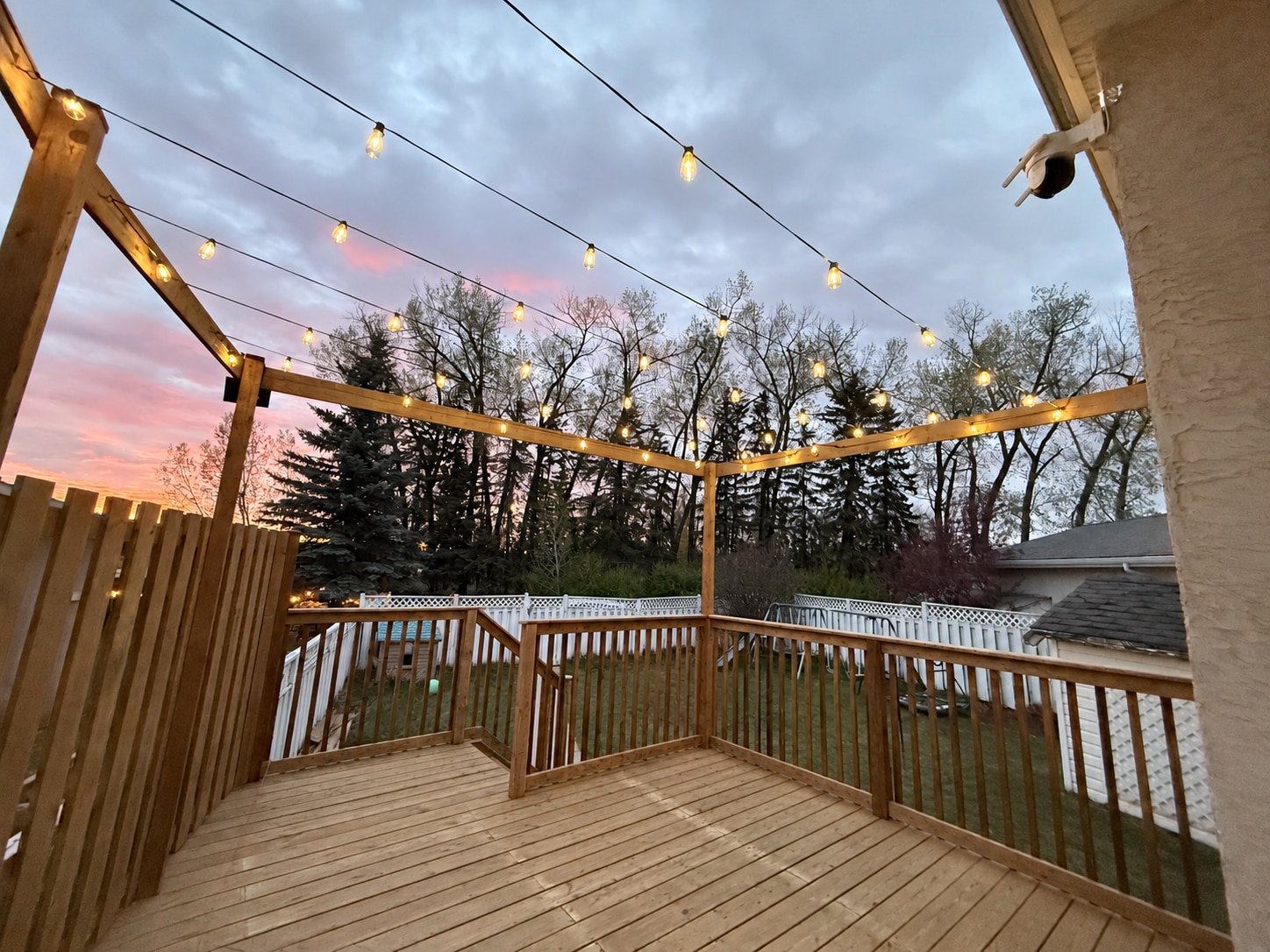 Wooden Deck & Privacy Screen — project view 2