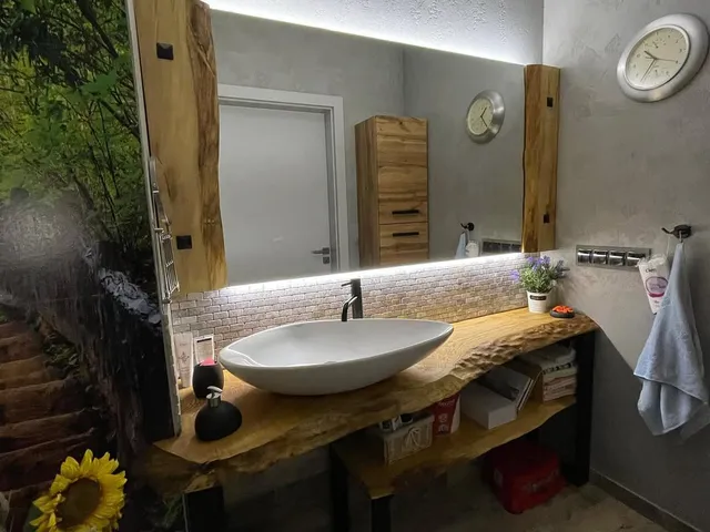 Bathroom vanity details